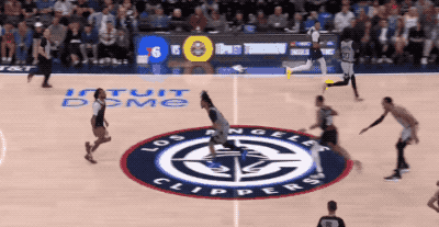 步行者15连败陷深渊 祖巴茨首战遭肘击退赛