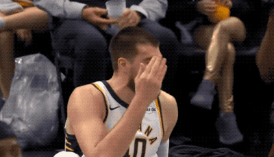 步行者15连败陷深渊 祖巴茨首战遭肘击退赛