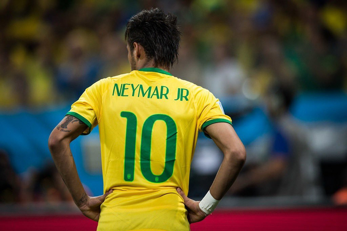 内马尔闪耀巴西3-1力克克罗地亚晋级世界杯16强